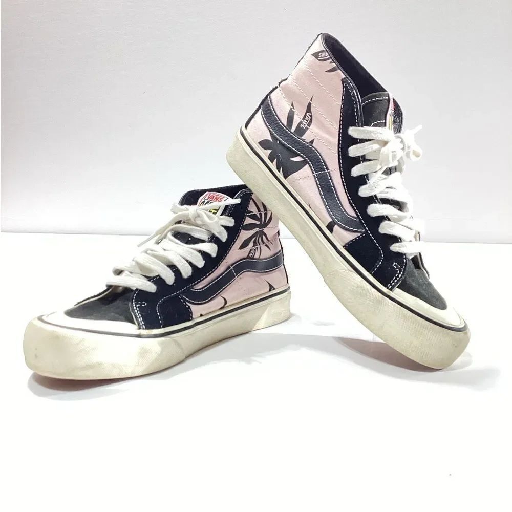 Vans High Top Light Pink Palm Tree Print Suede Details Women’s Size 7